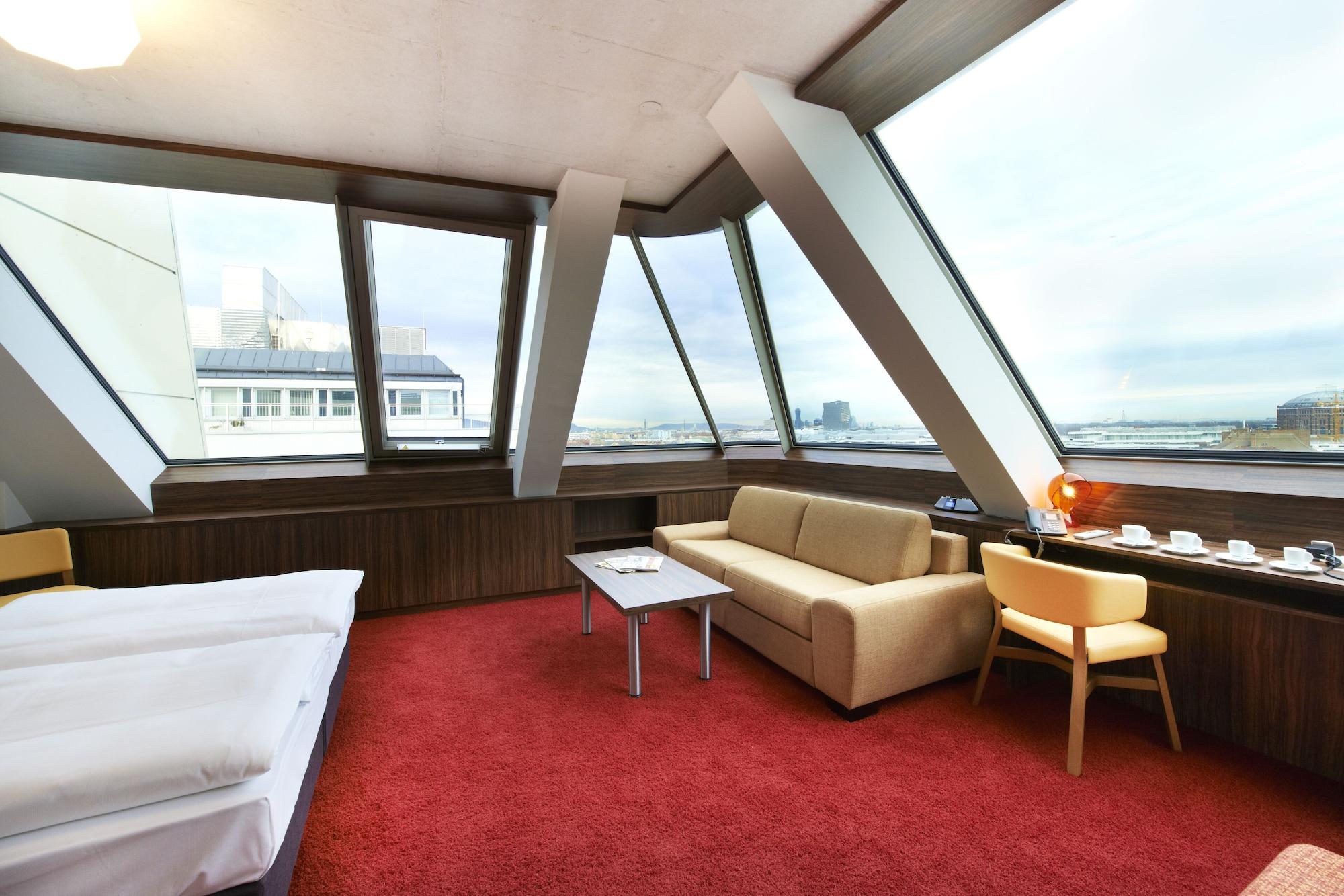 Simm'S Hotel - Cityhotel Next To Metro U3 Виена Екстериор снимка