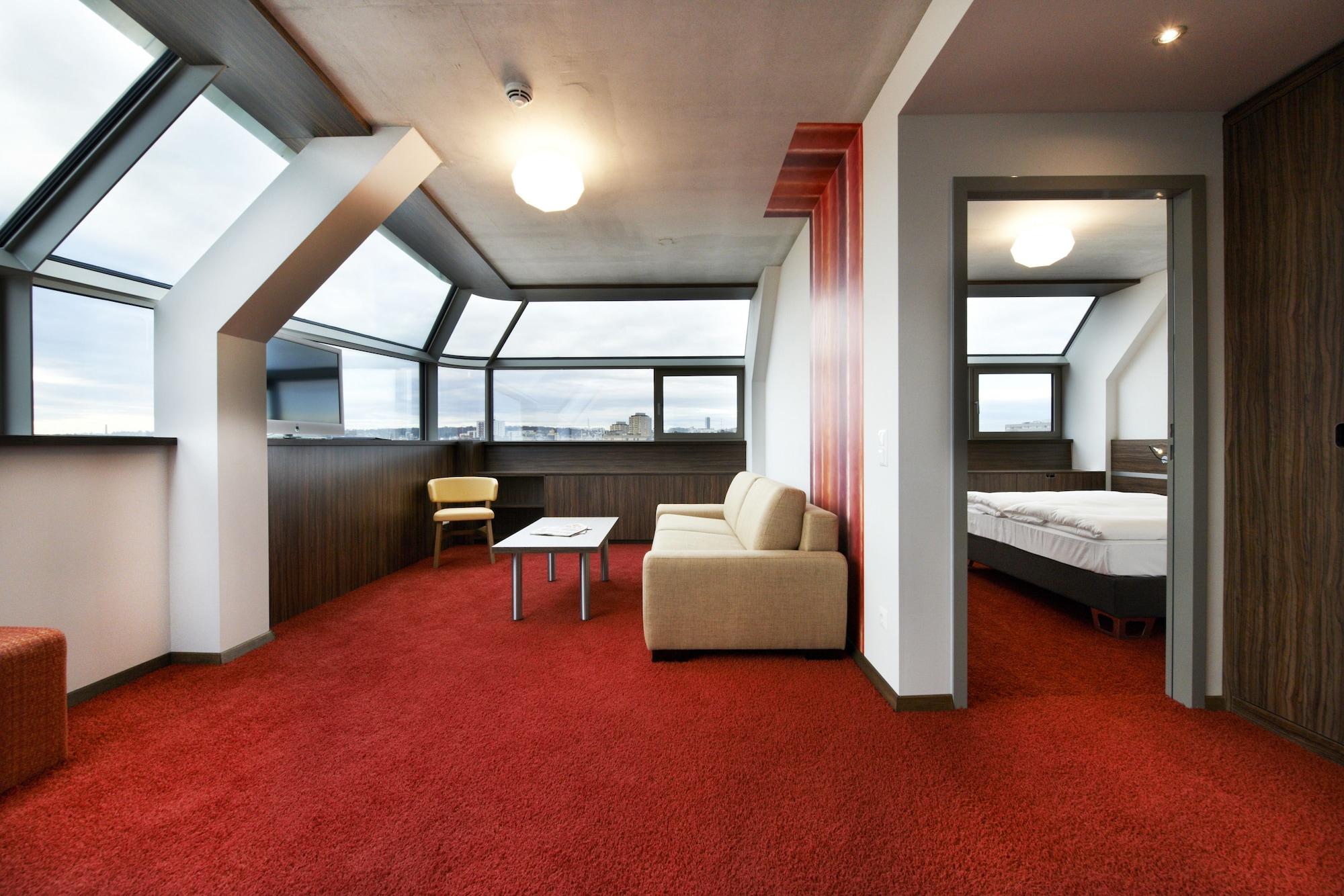 Simm'S Hotel - Cityhotel Next To Metro U3 Виена Екстериор снимка