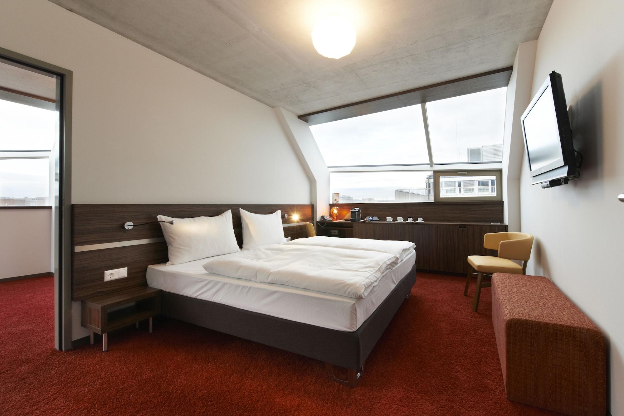Simm'S Hotel - Cityhotel Next To Metro U3 Виена Стая снимка