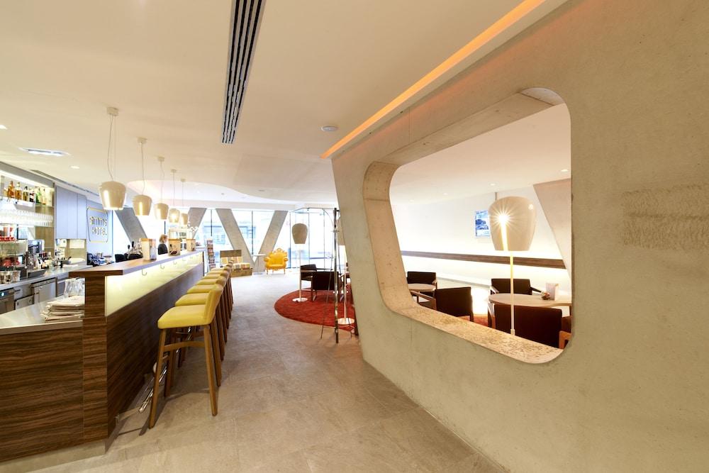 Simm'S Hotel - Cityhotel Next To Metro U3 Виена Екстериор снимка