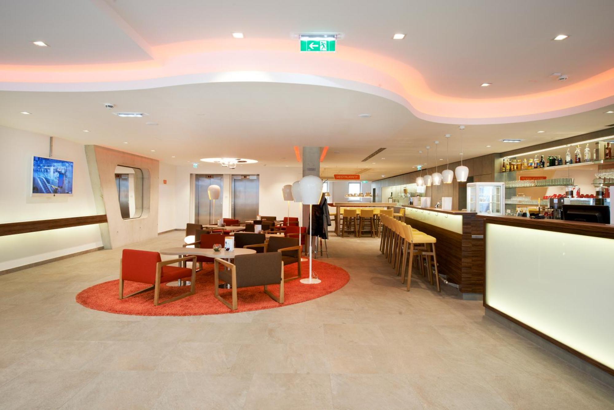 Simm'S Hotel - Cityhotel Next To Metro U3 Виена Екстериор снимка