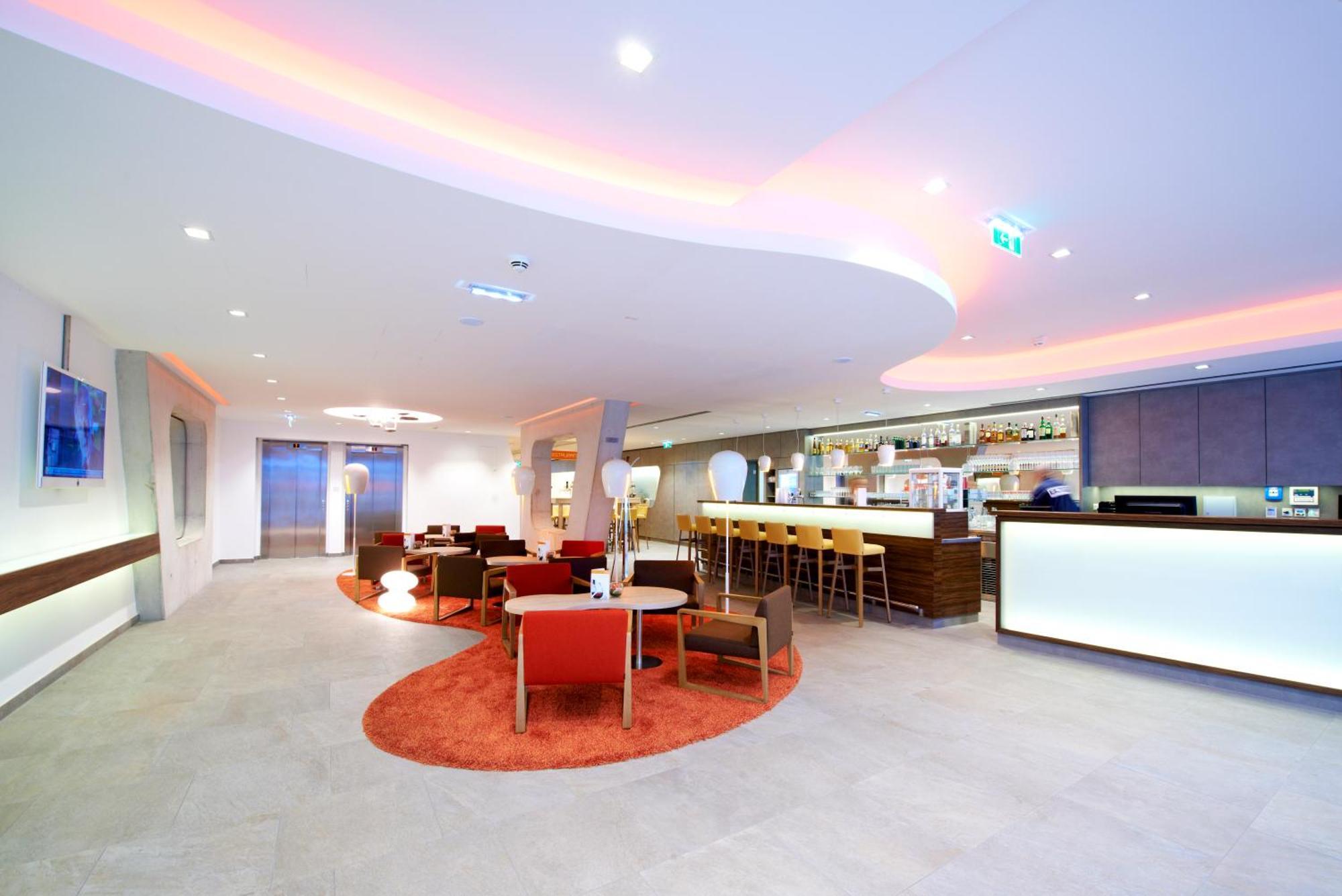 Simm'S Hotel - Cityhotel Next To Metro U3 Виена Ресторант снимка